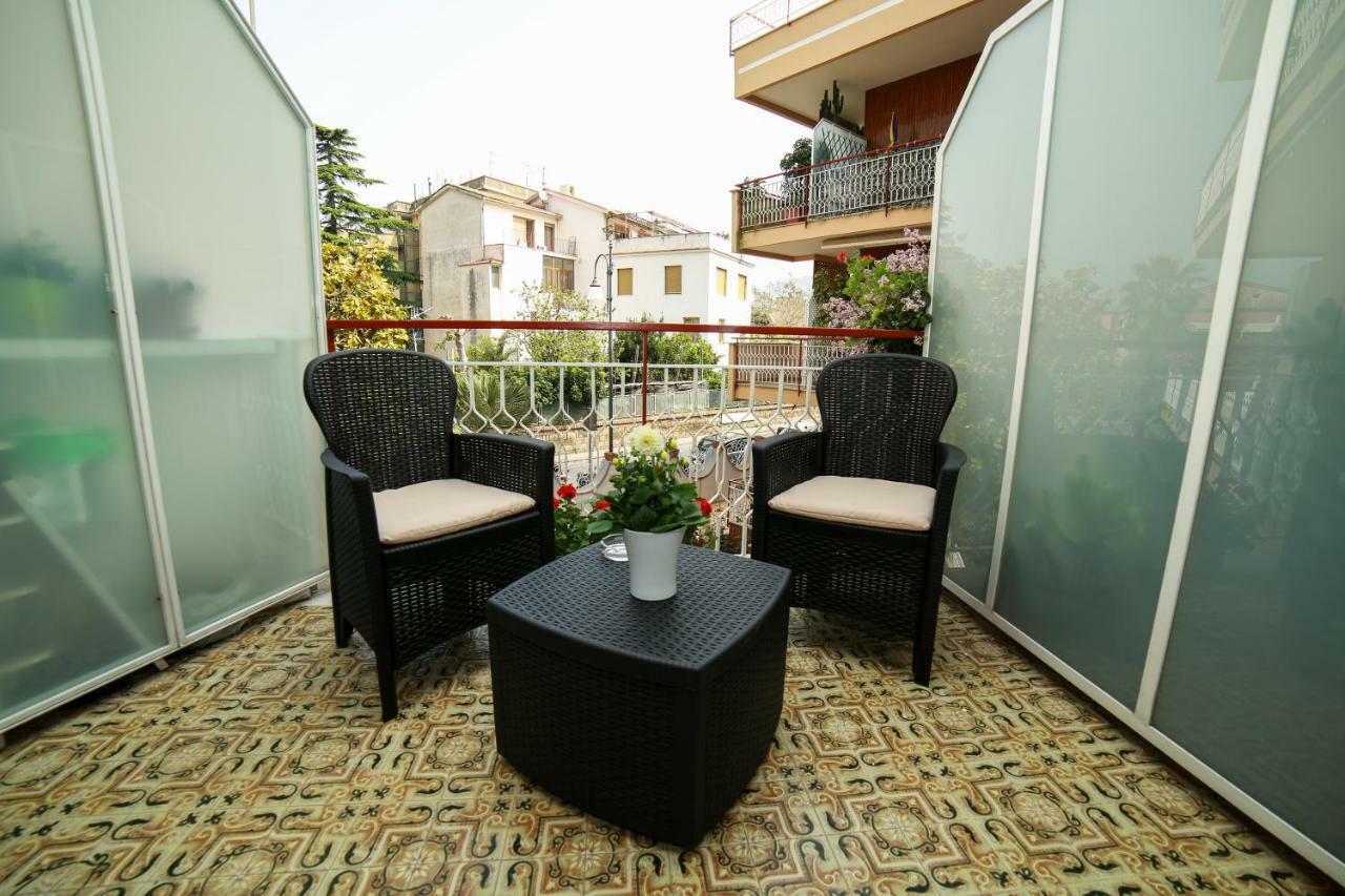 Casa Minna - De Vivo Realty Sant'Agnello Eksteriør billede